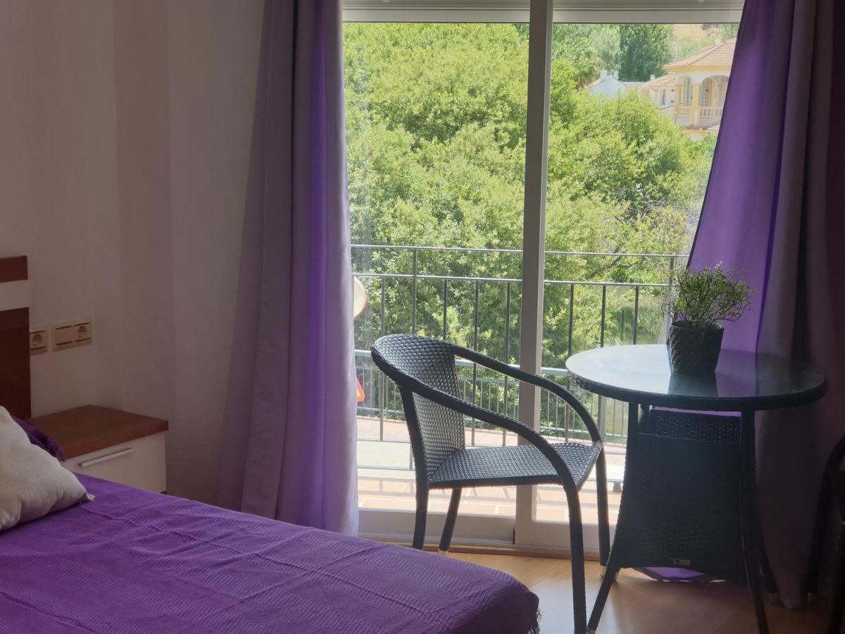 Apartamento En Cuevas Del Becerro Eksteriør bilde